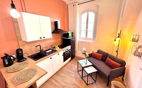 Le Carnot: Apt 2 Prs Neuf Proxi Centre Historique